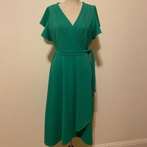 Elegant Green Wrap Dress